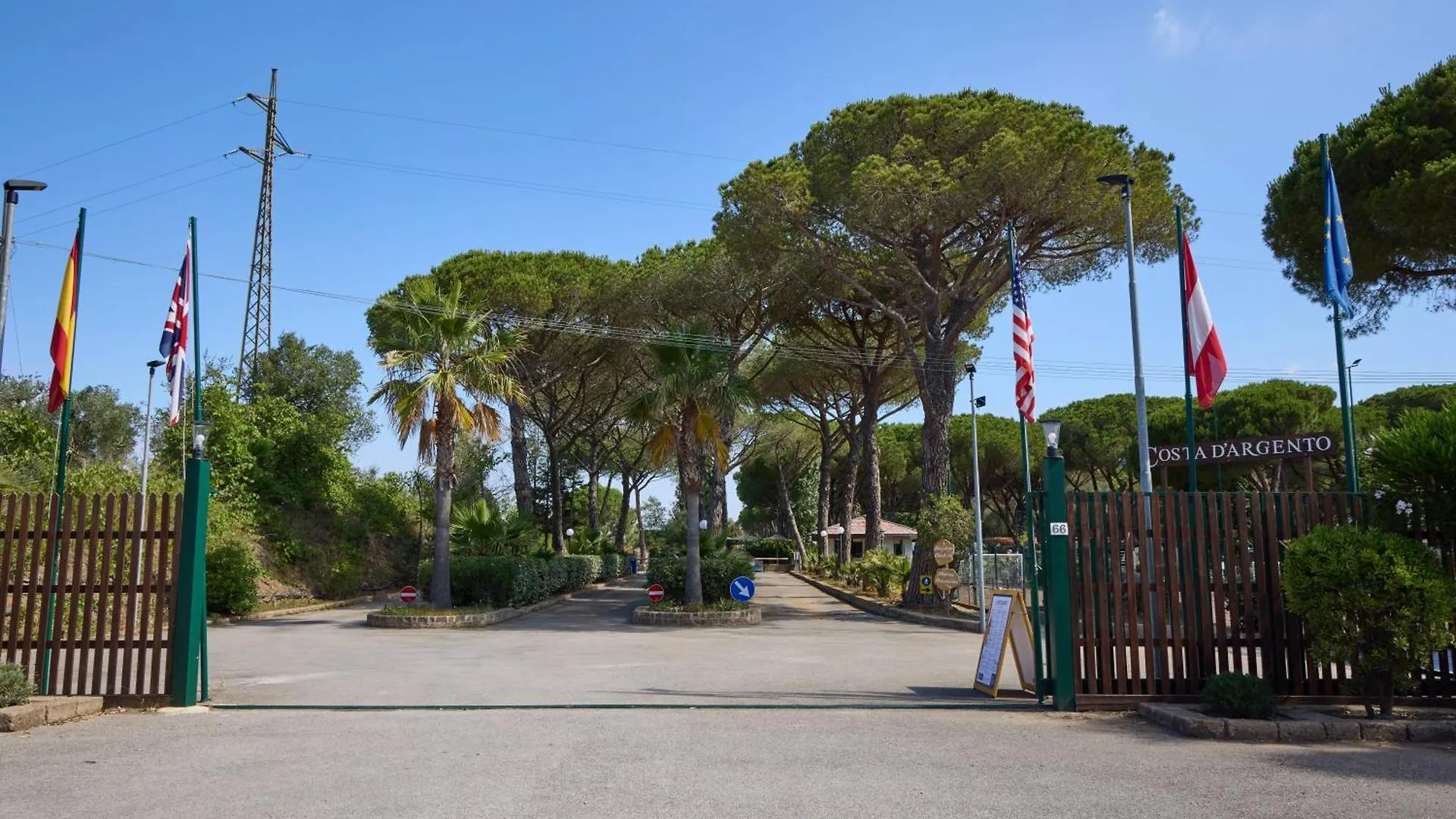 Happy Camp In Costa D'Argento Camping Village Club Capalbio Nunziatella